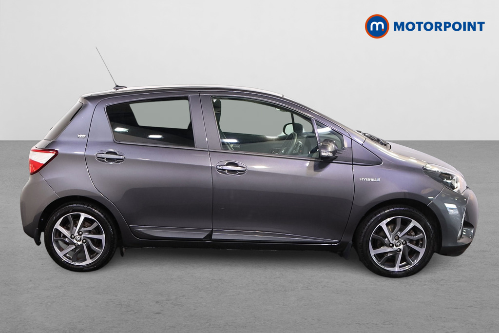 Toyota Yaris Y20 Automatic Petrol-Electric Hybrid Hatchback - Stock Number (1567125) - Drivers side