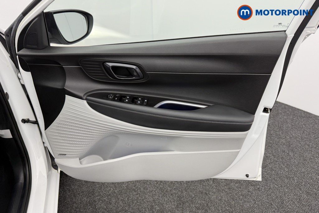 Hyundai I20 Ultimate Automatic Petrol Hatchback - Stock Number (1567163) - 17th supplementary image