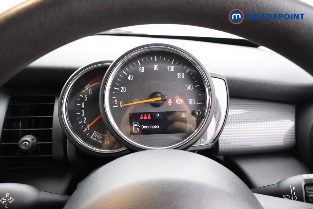 Mini Hatchback Cooper Classic Automatic Petrol Hatchback - Stock Number (1567388) - 4th supplementary image