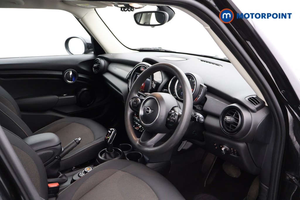 Mini Hatchback Cooper Classic Automatic Petrol Hatchback - Stock Number (1567388) - 9th supplementary image
