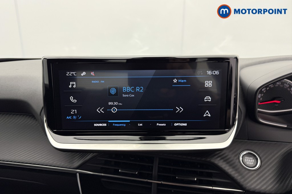 Peugeot 2008 Active Manual Petrol SUV - Stock Number (1567413) - 6th supplementary image