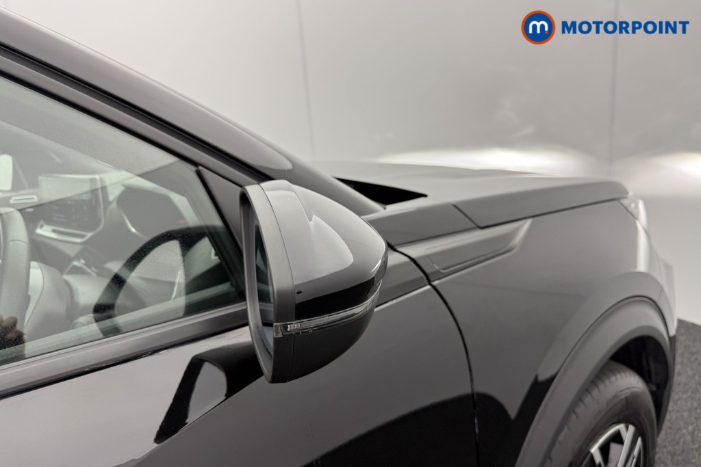 Peugeot 2008 Active Manual Petrol SUV - Stock Number (1567413) - 17th supplementary image
