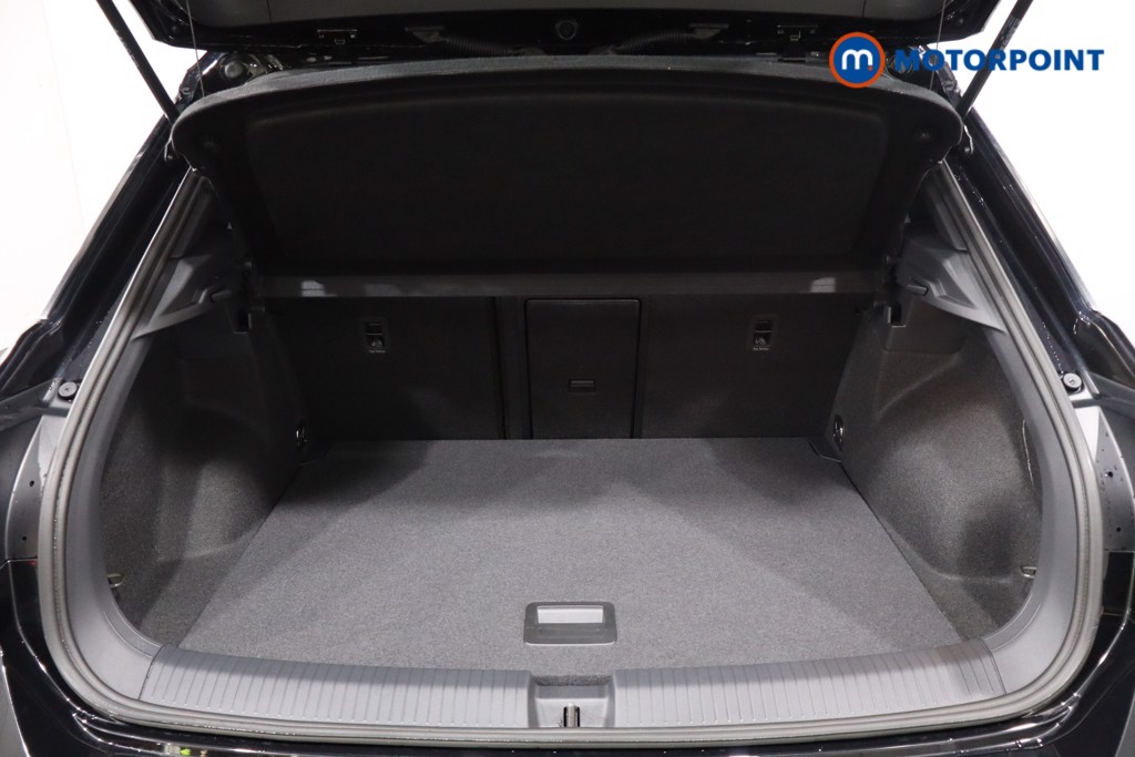 Volkswagen T-Roc R-Line Automatic Petrol SUV - Stock Number (1567545) - 35th supplementary image