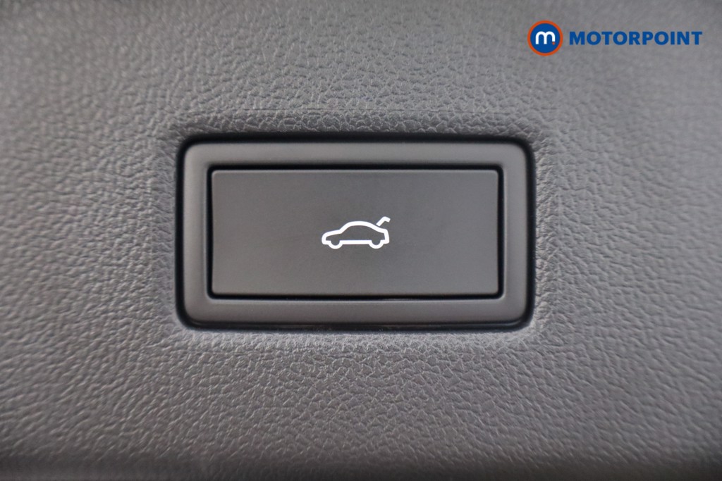 Ford Explorer Premium Automatic Electric SUV - Stock Number (1567682) - 37th supplementary image