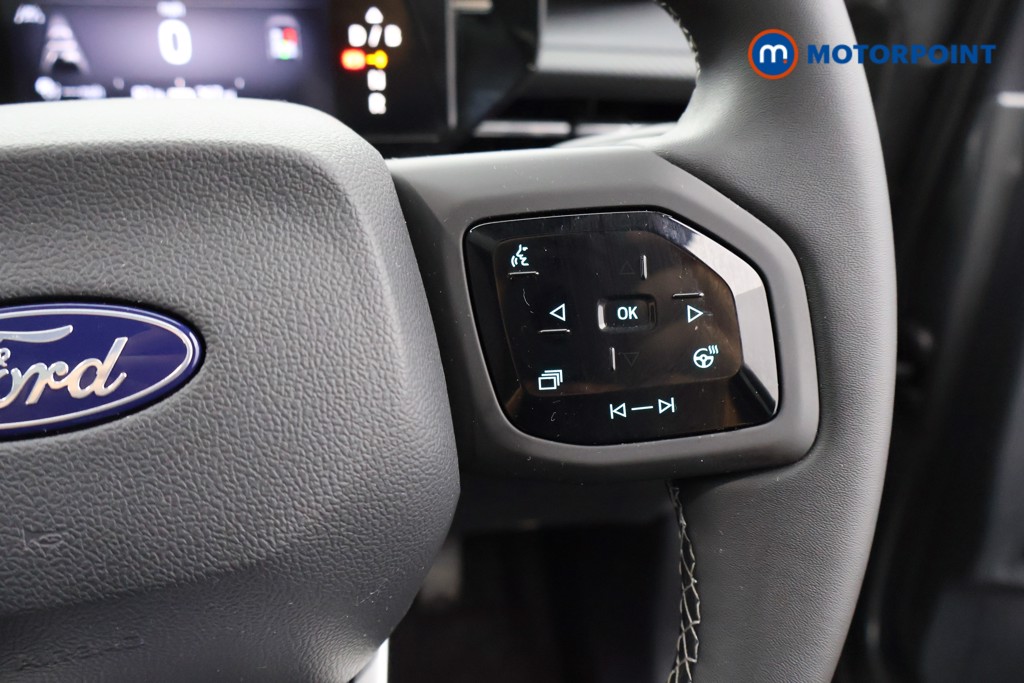 Ford Explorer Premium Automatic Electric SUV - Stock Number (1567686) - 3rd supplementary image