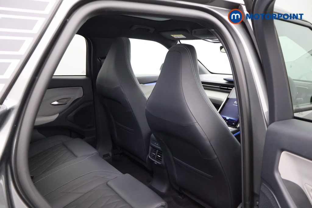 Ford Explorer Premium Automatic Electric SUV - Stock Number (1567686) - 13th supplementary image