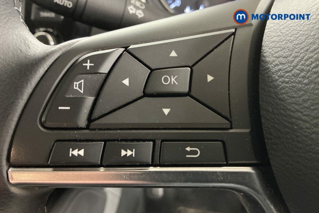 Nissan Qashqai N-Connecta Manual Petrol SUV - Stock Number (1552202) - 17th supplementary image