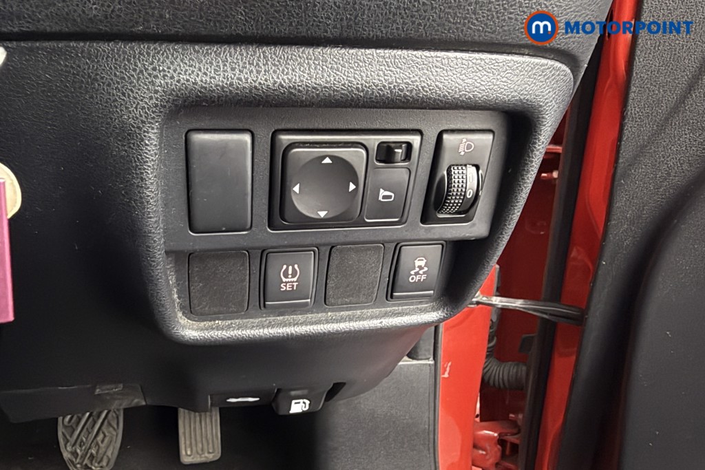 Nissan Juke Acenta Manual Petrol SUV - Stock Number (1554703) - 10th supplementary image