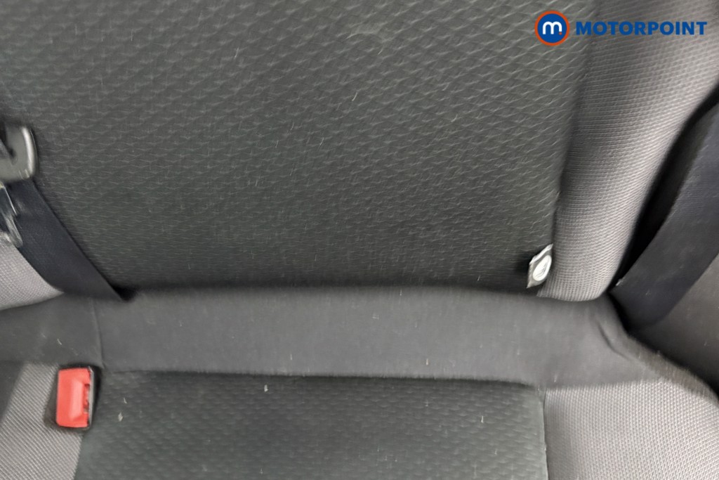 Nissan Juke Acenta Manual Petrol SUV - Stock Number (1554703) - 17th supplementary image