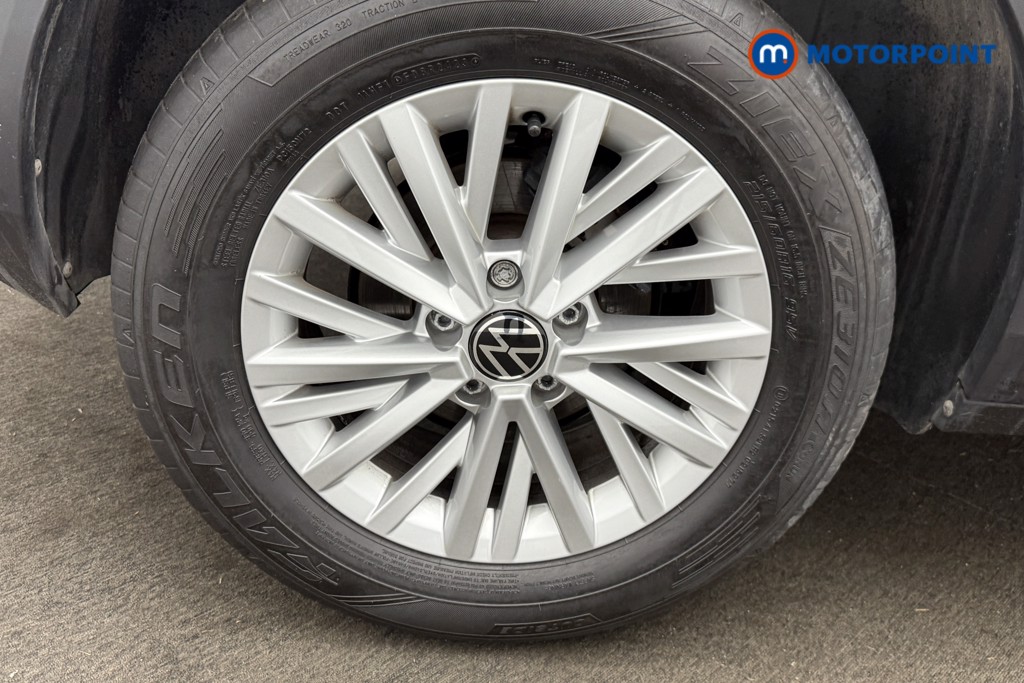 Volkswagen T-Roc Life Manual Petrol SUV - Stock Number (1554727) - 18th supplementary image