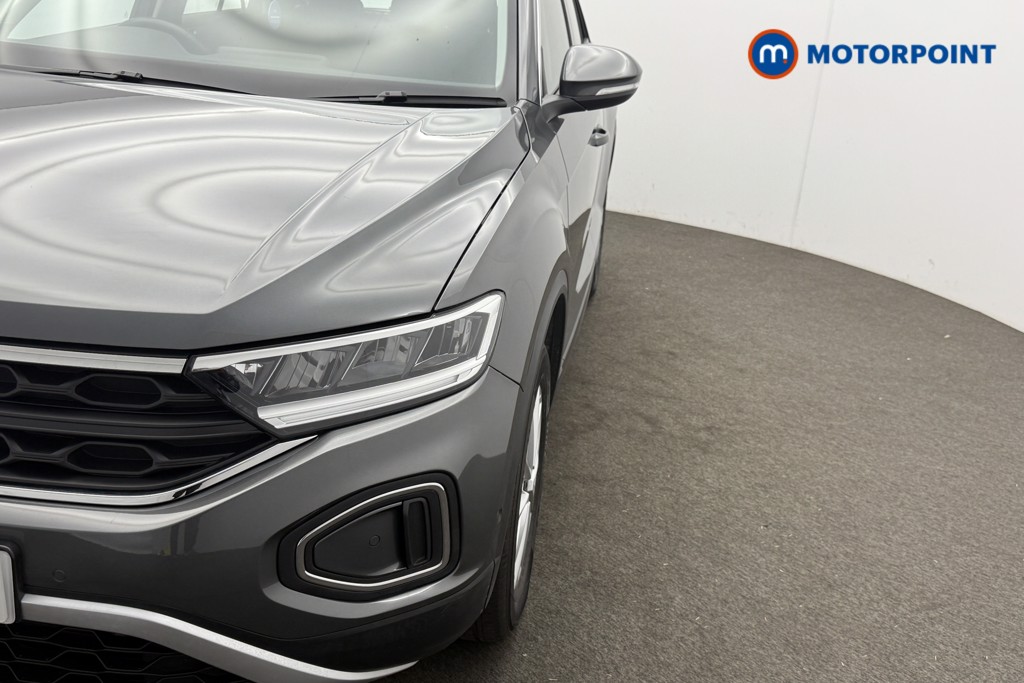 Volkswagen T-Roc Life Manual Petrol SUV - Stock Number (1554727) - 21st supplementary image