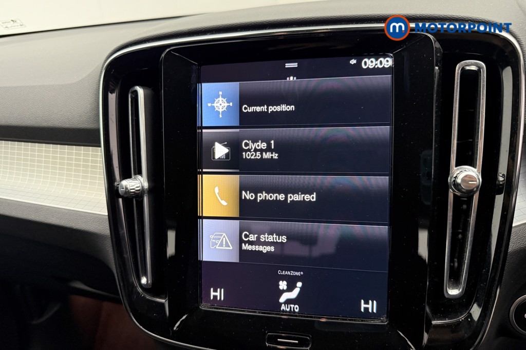 Volvo Xc40 Momentum Manual Petrol SUV - Stock Number (1555003) - 5th supplementary image