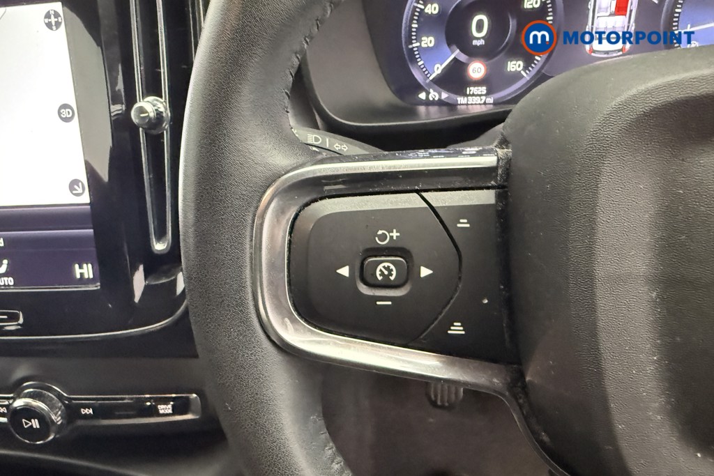 Volvo Xc40 Momentum Manual Petrol SUV - Stock Number (1555003) - 10th supplementary image