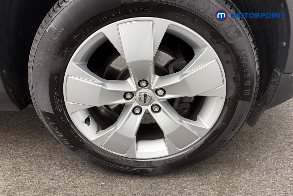 Volvo Xc40 Momentum Manual Petrol SUV - Stock Number (1555003) - 15th supplementary image