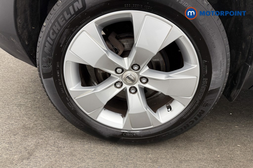 Volvo Xc40 Momentum Manual Petrol SUV - Stock Number (1555003) - 16th supplementary image