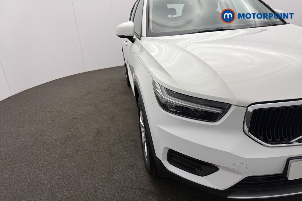 Volvo Xc40 Momentum Manual Petrol SUV - Stock Number (1555003) - 19th supplementary image
