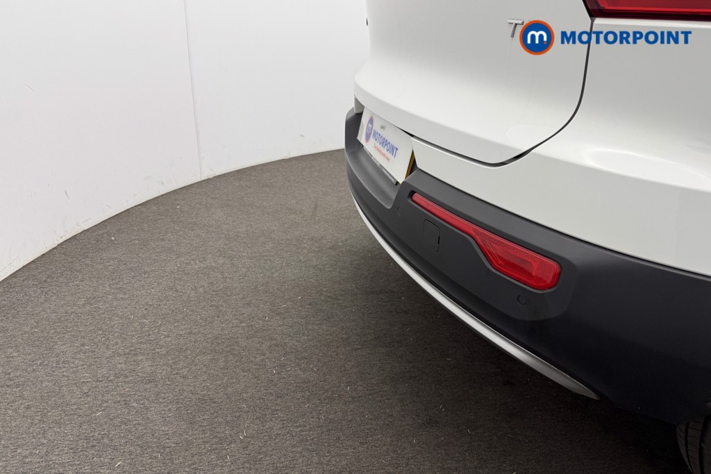 Volvo Xc40 Momentum Manual Petrol SUV - Stock Number (1555003) - 22nd supplementary image