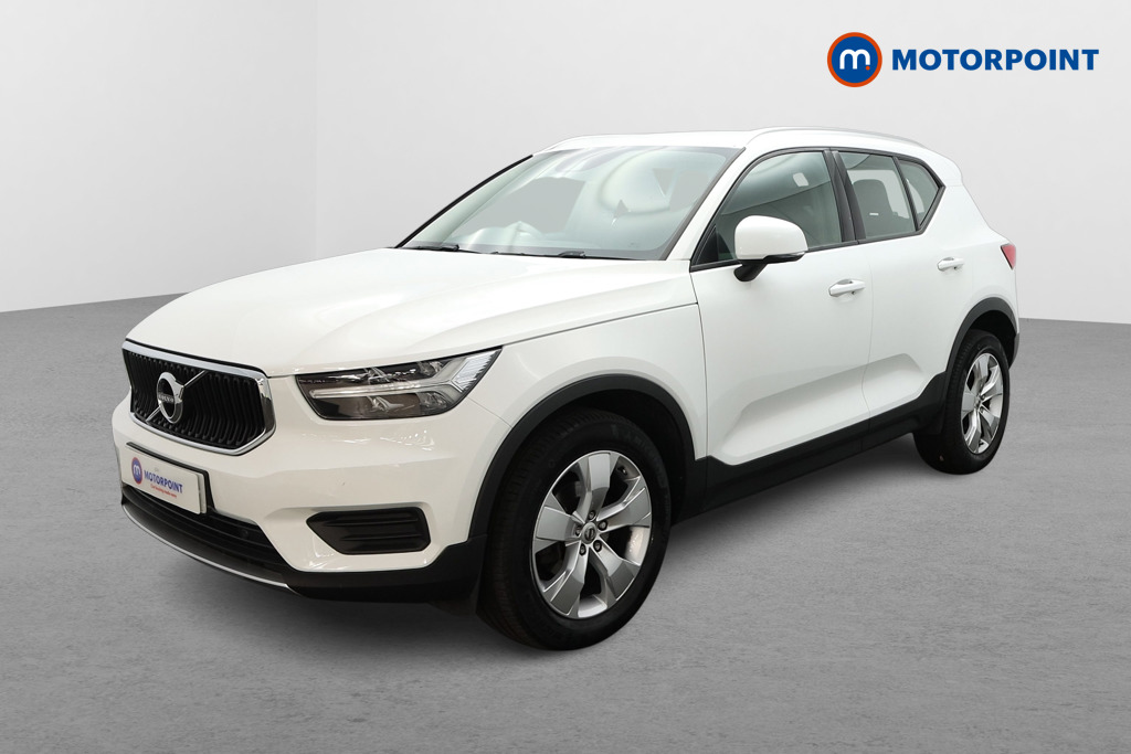 Volvo Xc40 Momentum Manual Petrol SUV - Stock Number (1555003) - Passenger side front corner