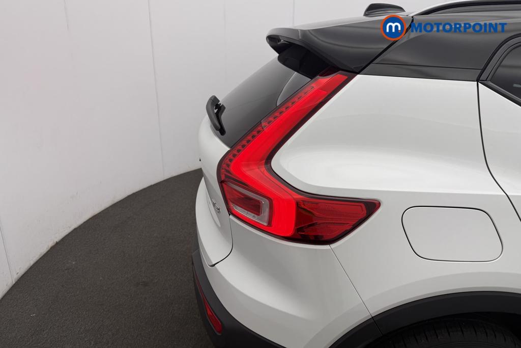 Volvo Xc40 R Design Manual Petrol SUV - Stock Number (1555080) - 21st supplementary image
