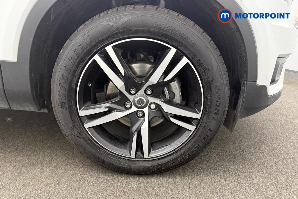 Volvo Xc40 R Design Manual Petrol SUV - Stock Number (1555080) - 25th supplementary image