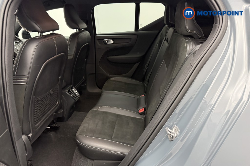 Volvo Xc40 R Design Manual Petrol SUV - Stock Number (1555139) - 2nd supplementary image
