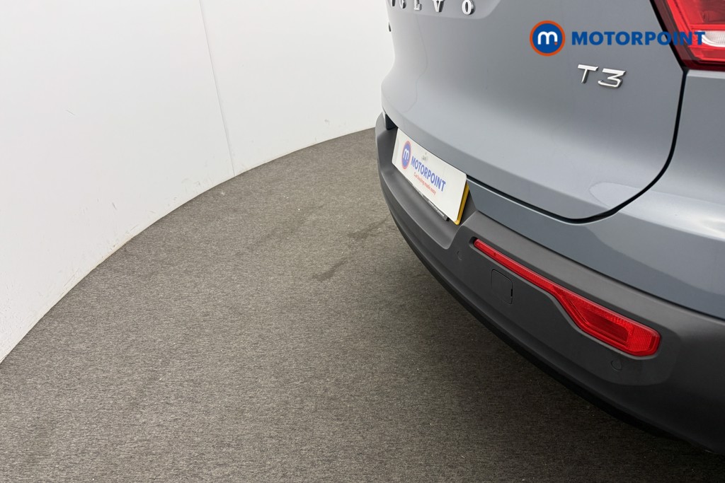 Volvo Xc40 R Design Manual Petrol SUV - Stock Number (1555139) - 24th supplementary image