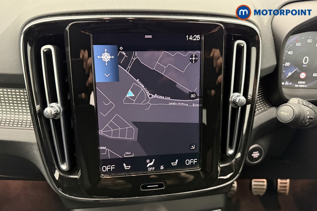 Volvo Xc40 R Design Manual Petrol SUV - Stock Number (1555143) - 2nd supplementary image