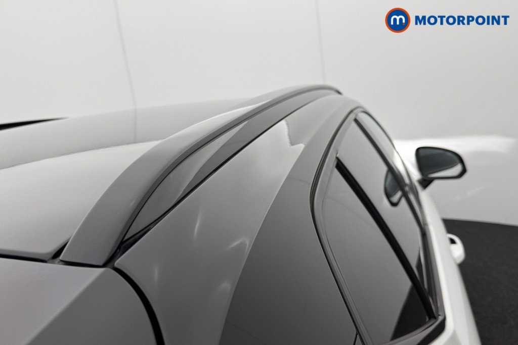 Volvo Xc40 R Design Manual Petrol SUV - Stock Number (1555143) - 17th supplementary image