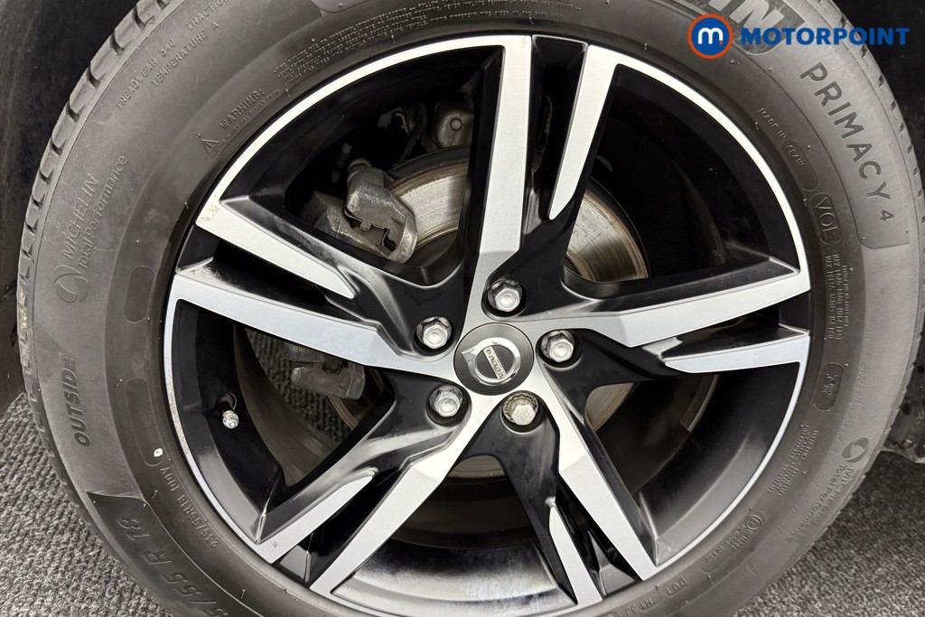Volvo Xc40 R Design Manual Petrol SUV - Stock Number (1555143) - 28th supplementary image