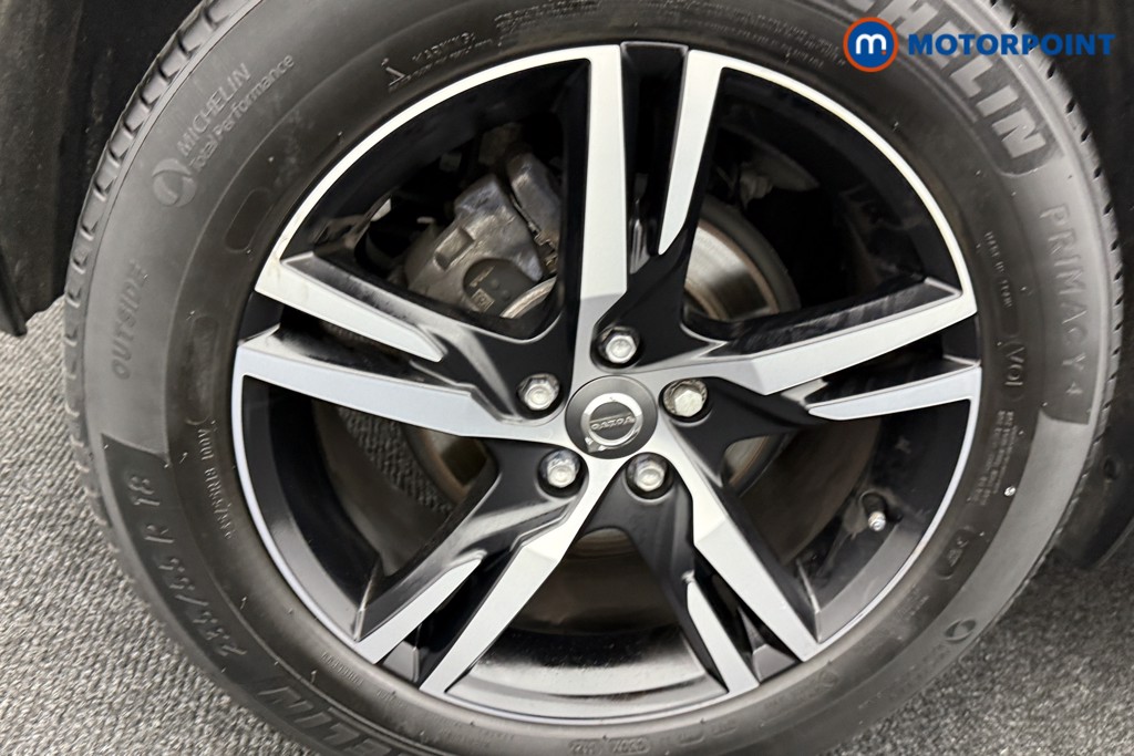 Volvo Xc40 R Design Manual Petrol SUV - Stock Number (1555143) - 30th supplementary image