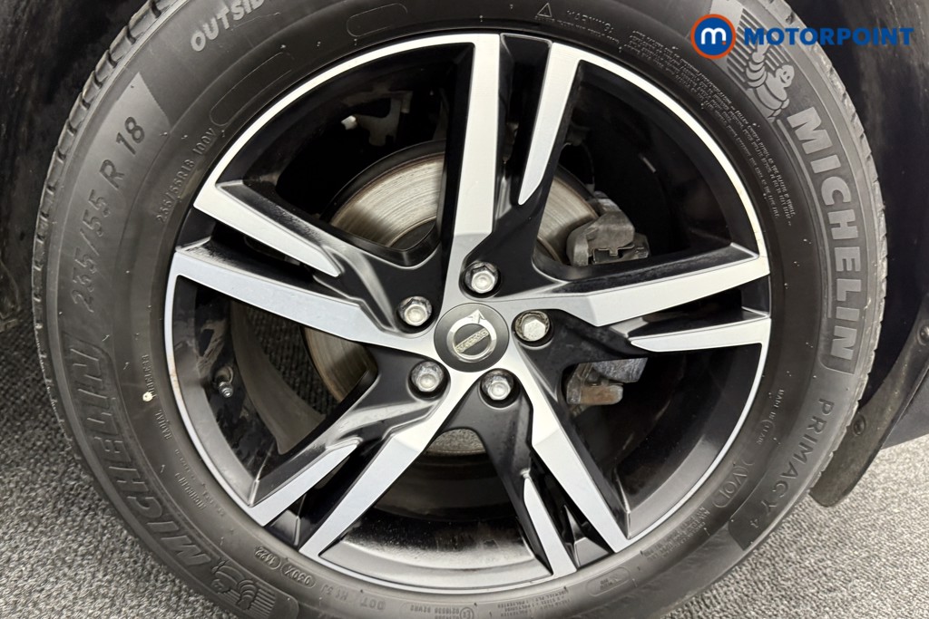 Volvo Xc40 R Design Manual Petrol SUV - Stock Number (1555143) - 31st supplementary image