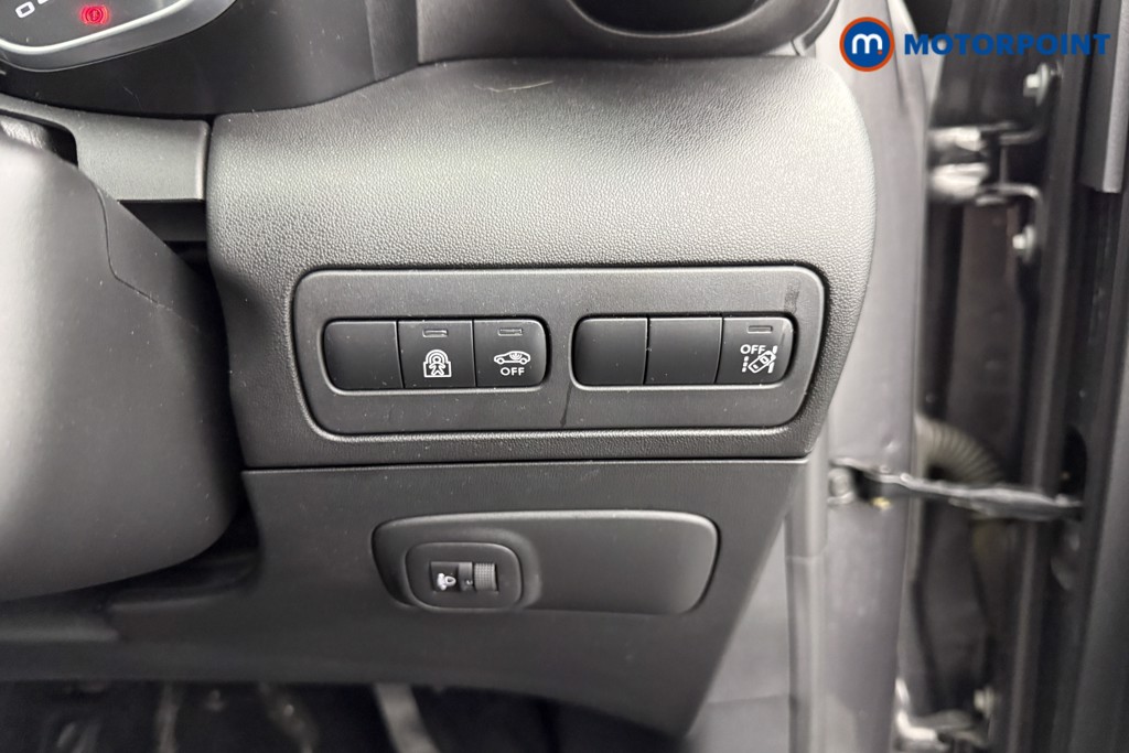 Citroen C3 Aircross Shine Manual Petrol SUV - Stock Number (1555530) - 14th supplementary image