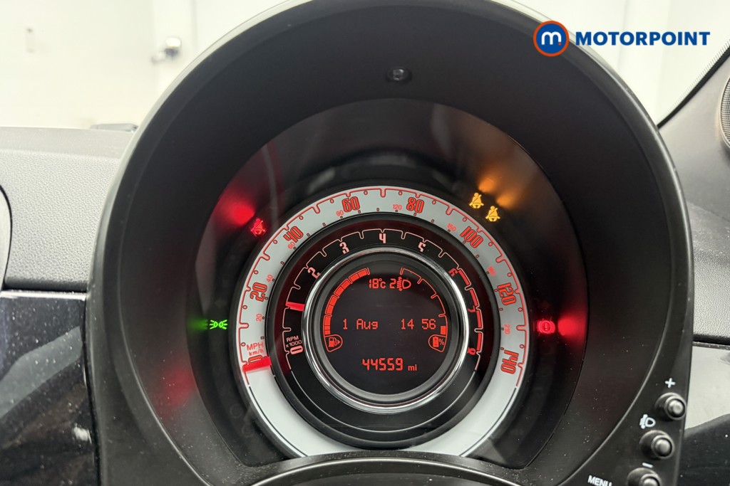 Fiat 500 Dolcevita Manual Petrol-Electric Hybrid Hatchback - Stock Number (1556880) - 4th supplementary image