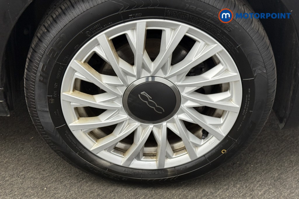 Fiat 500 Dolcevita Manual Petrol-Electric Hybrid Hatchback - Stock Number (1556880) - 15th supplementary image