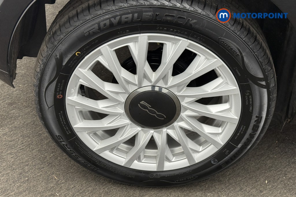 Fiat 500 Dolcevita Manual Petrol-Electric Hybrid Hatchback - Stock Number (1556880) - 16th supplementary image