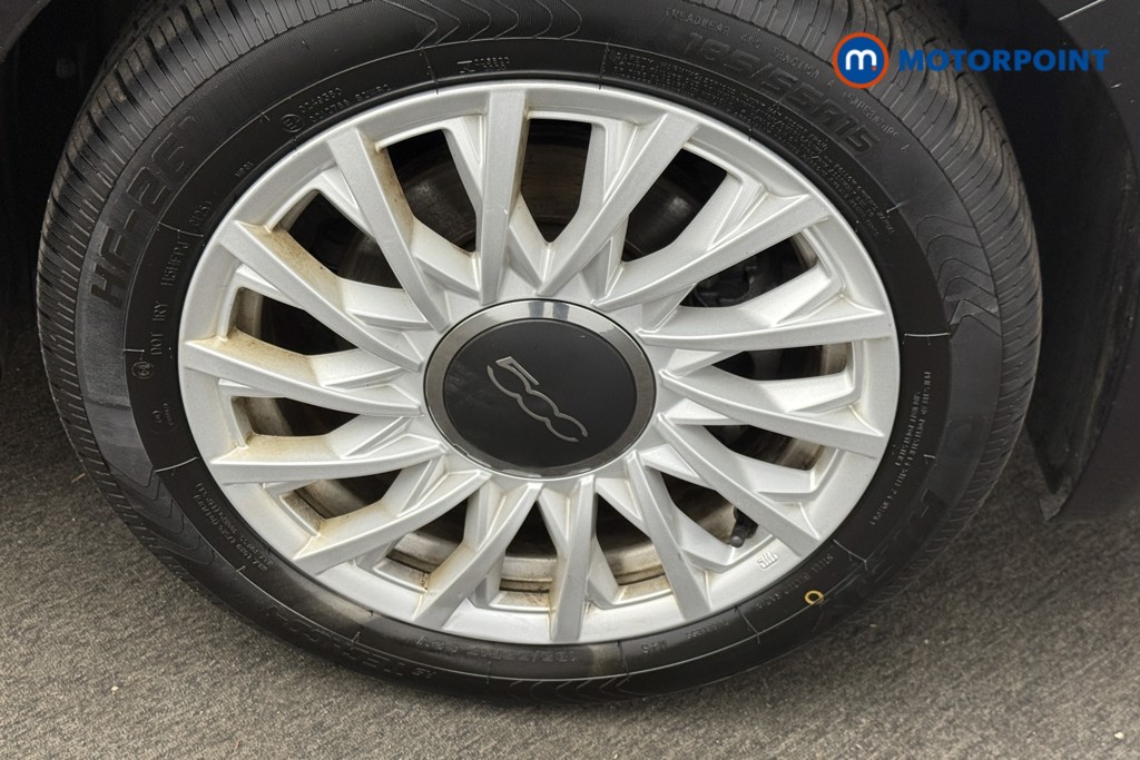 Fiat 500 Dolcevita Manual Petrol-Electric Hybrid Hatchback - Stock Number (1556880) - 18th supplementary image