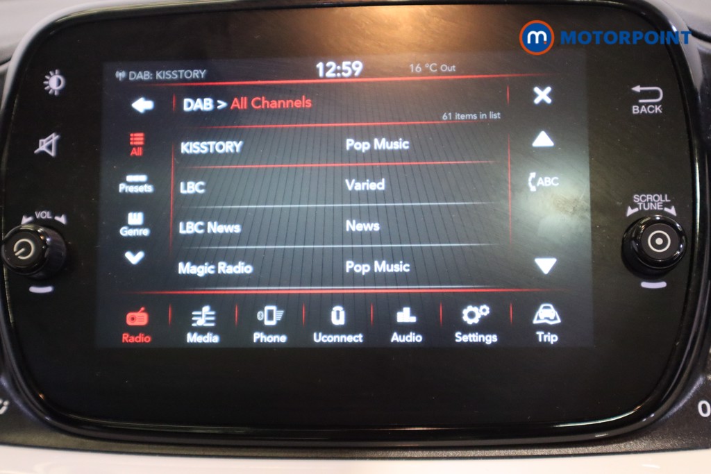 Fiat 500 Dolcevita Manual Petrol-Electric Hybrid Hatchback - Stock Number (1556883) - 18th supplementary image