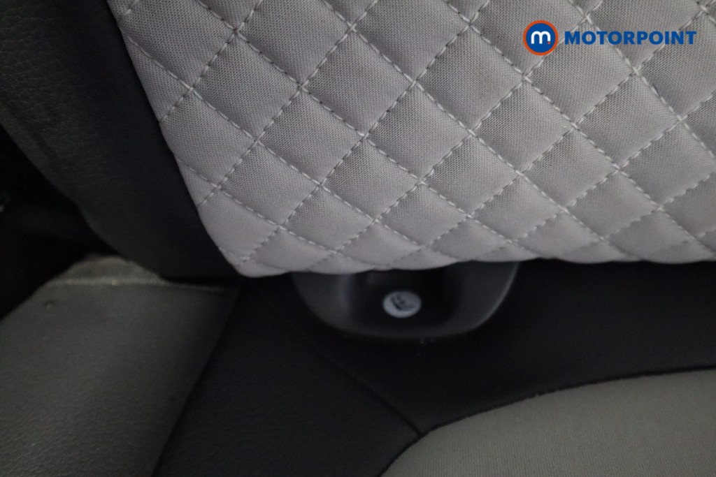 Fiat 500 Dolcevita Manual Petrol-Electric Hybrid Hatchback - Stock Number (1556883) - 24th supplementary image