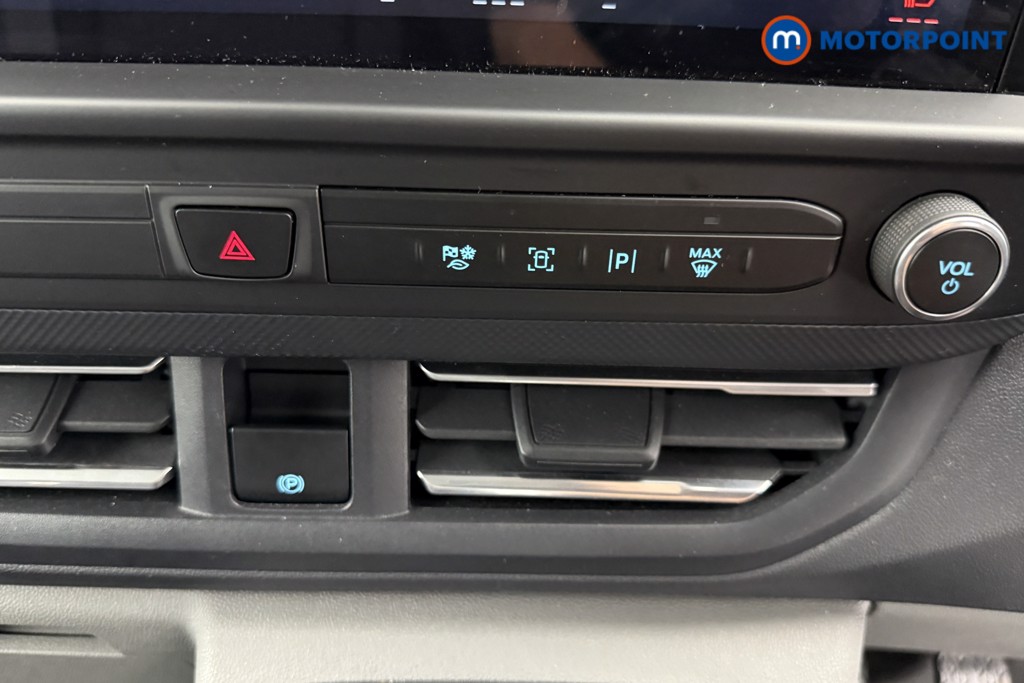 Ford Transit Custom Limited Manual Diesel Panel Van - Stock Number (1556932) - 11th supplementary image