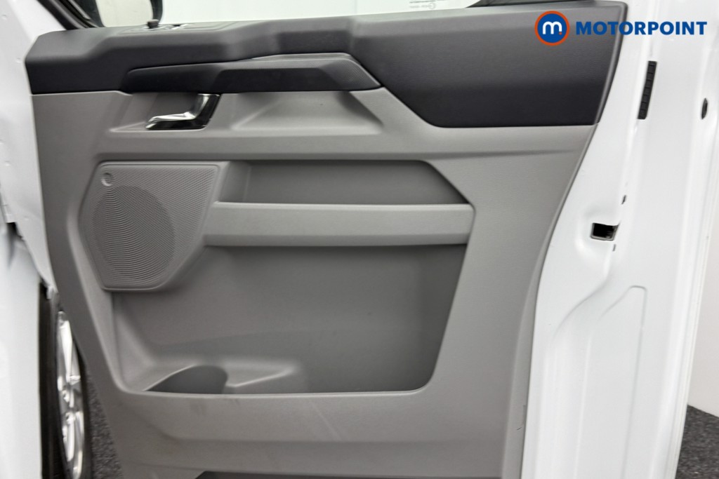 Ford Transit Custom Limited Manual Diesel Panel Van - Stock Number (1556932) - 17th supplementary image