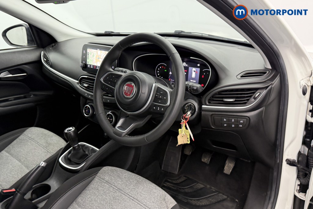 Fiat Tipo Cross 1.0 5Dr Manual Petrol Hatchback - Stock Number (1557418) - 4th supplementary image