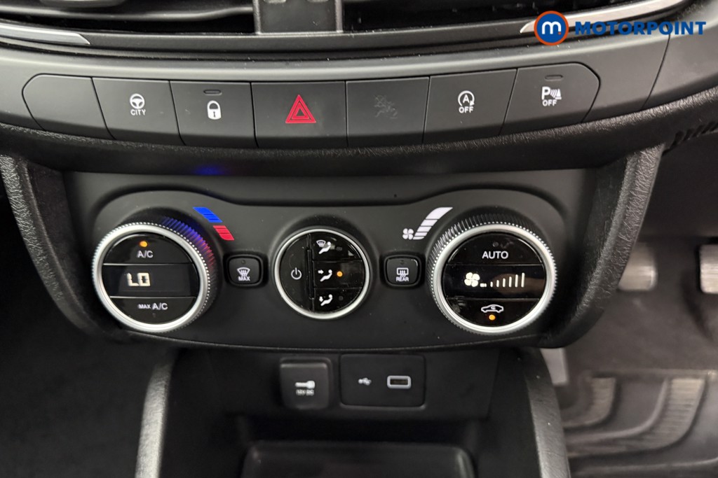 Fiat Tipo Cross 1.0 5Dr Manual Petrol Hatchback - Stock Number (1557418) - 10th supplementary image