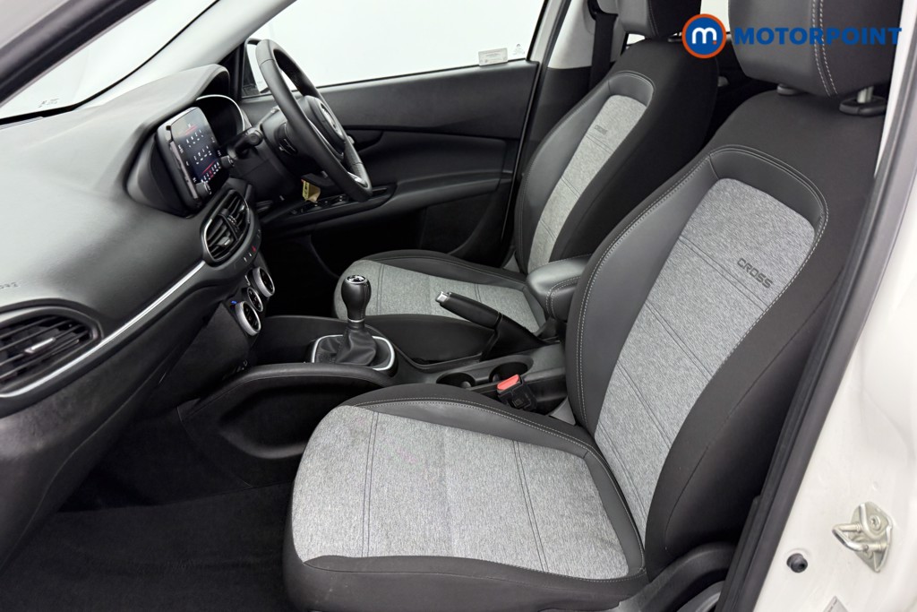 Fiat Tipo Cross 1.0 5Dr Manual Petrol Hatchback - Stock Number (1557418) - 21st supplementary image