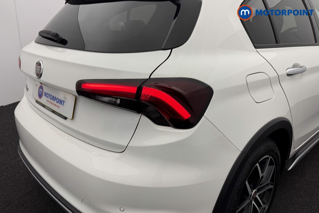 Fiat Tipo Cross 1.0 5Dr Manual Petrol Hatchback - Stock Number (1557418) - 25th supplementary image