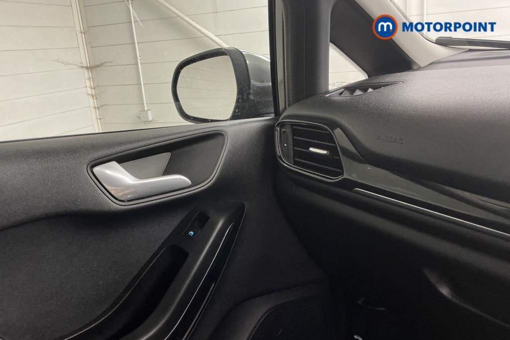 Ford Fiesta Titanium X Manual Petrol-Electric Hybrid Hatchback - Stock Number (1558038) - 17th supplementary image