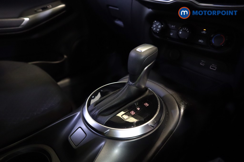 Nissan Juke Acenta Premium Automatic Petrol SUV - Stock Number (1558834) - 16th supplementary image