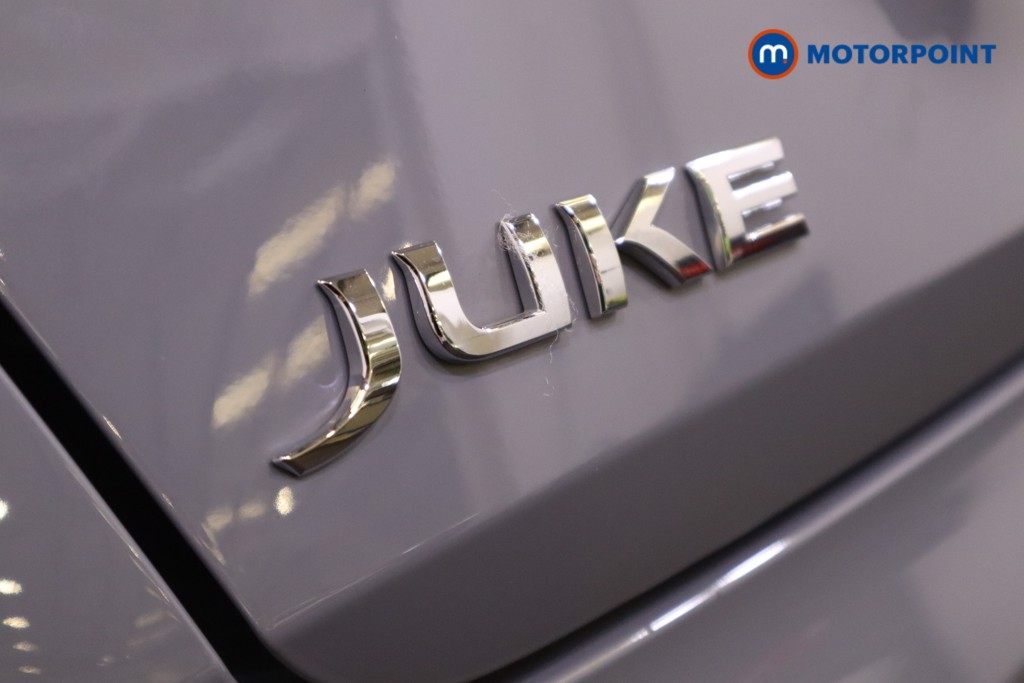 Nissan Juke Acenta Premium Automatic Petrol SUV - Stock Number (1558834) - 32nd supplementary image