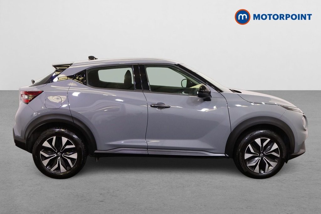 Nissan Juke Acenta Premium Automatic Petrol SUV - Stock Number (1558834) - Drivers side