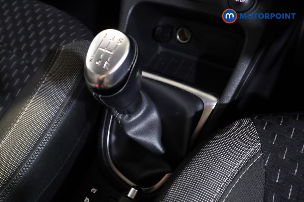 Renault Captur Dynamique Nav Manual Petrol SUV - Stock Number (1559244) - 7th supplementary image