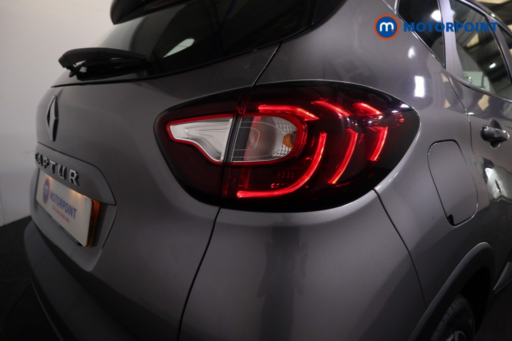 Renault Captur Dynamique Nav Manual Petrol SUV - Stock Number (1559244) - 19th supplementary image